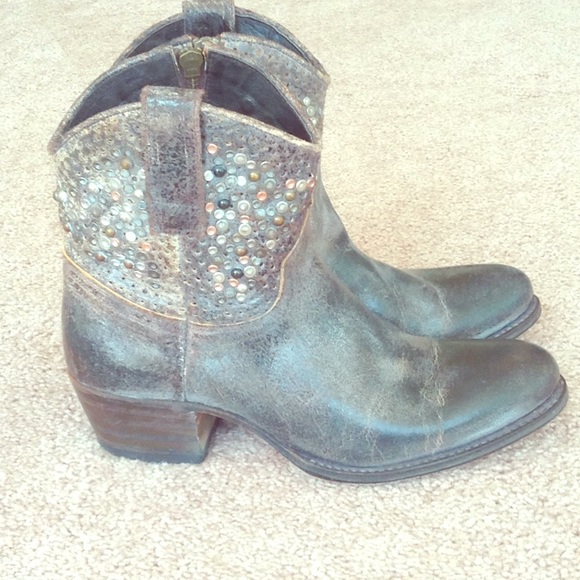 Frye Shoes - Frye Deborah studded leather boots
